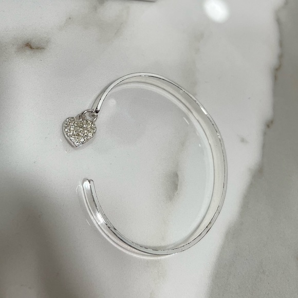 Follow Your Heart Quote Charm Bracelet - Picture 2 of 4